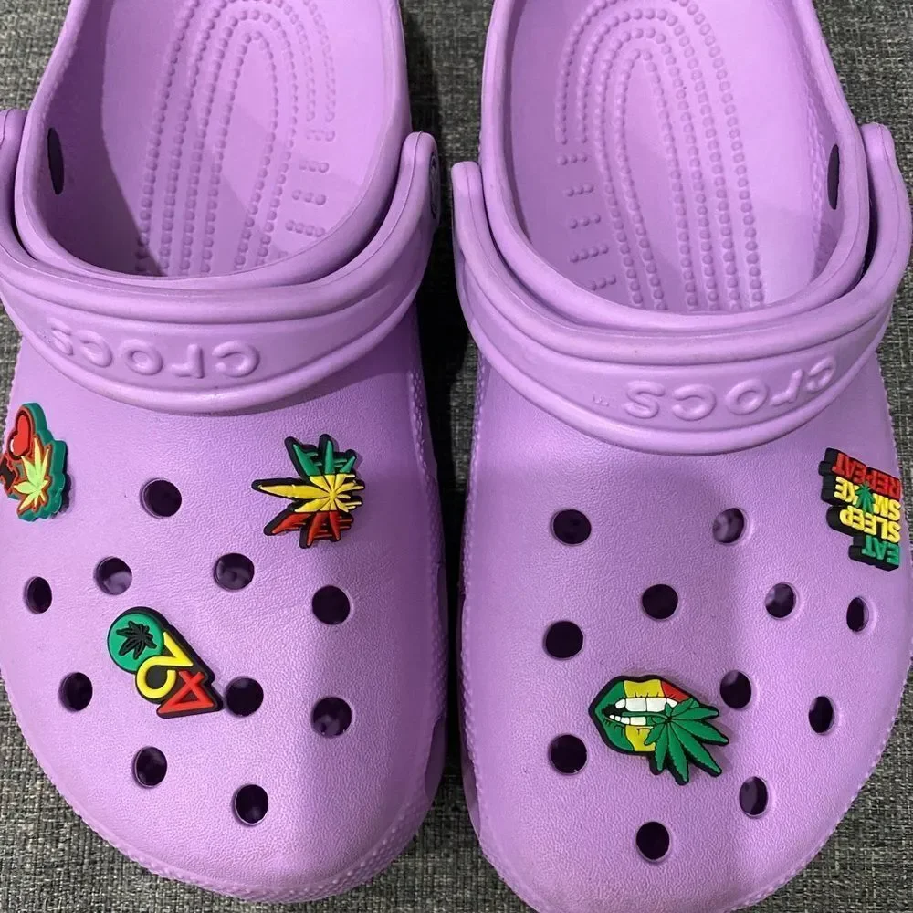 Crocs Kids' Purple Clogs Jr Big Kid J6 Women 8